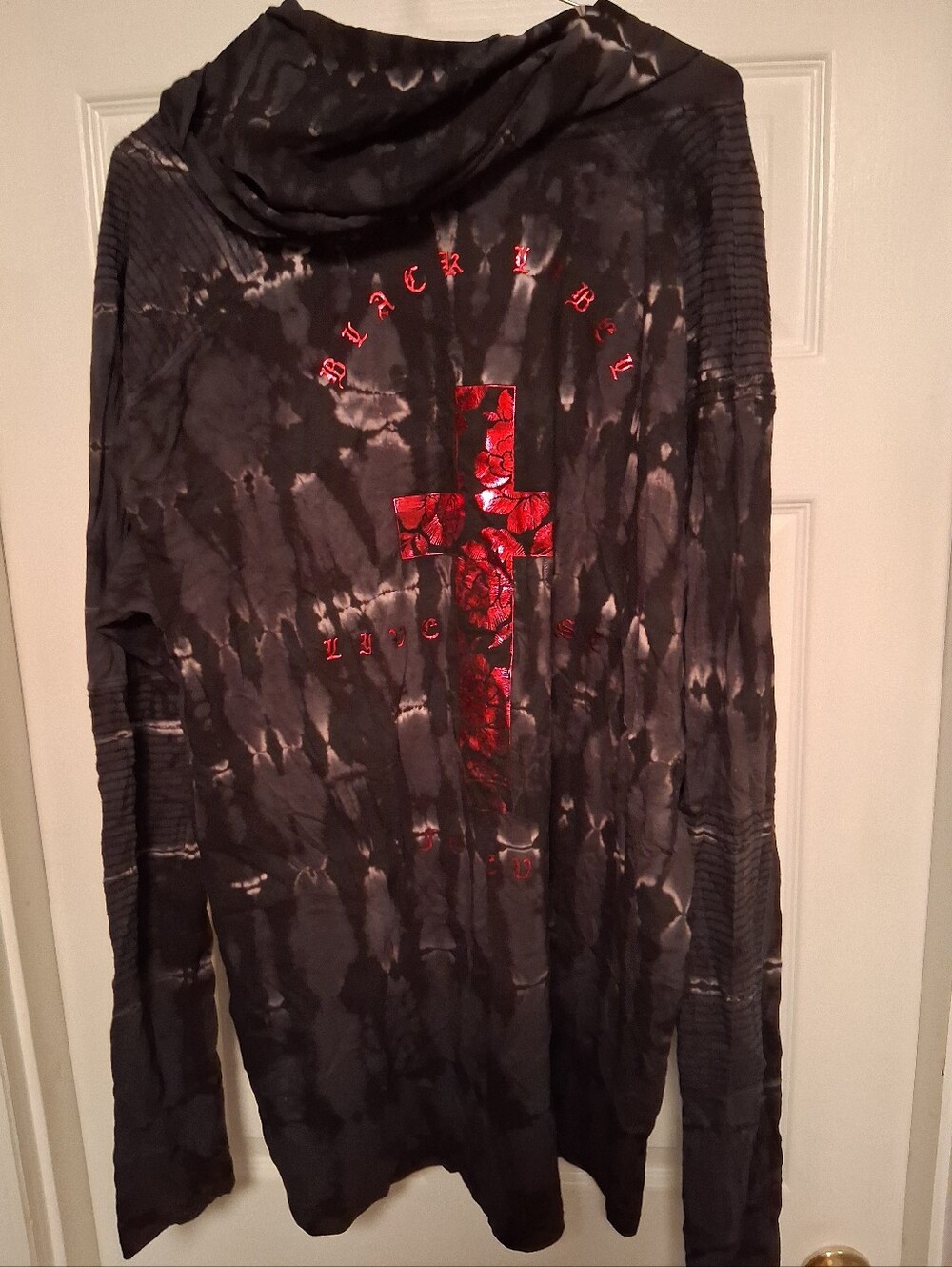 Black label affliction long sleeve shirt